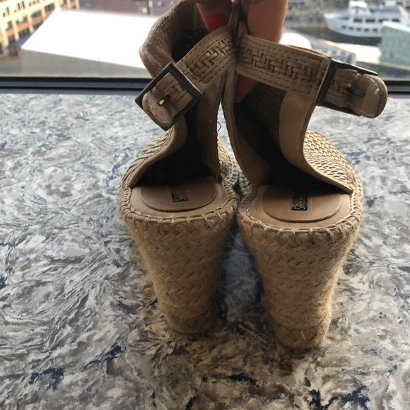 Wicker Cage Peep Toe Sandal Wedges - Picture 3 of 5